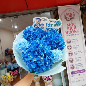 bó hoa tốt nghiệp xanh hoàng gia l Mộc Bích Hương